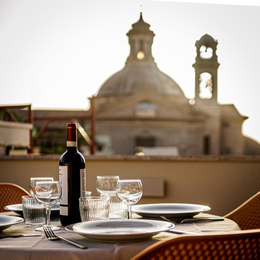 شقة Raffaello Terrace - Near Piazza Navona روما المظهر الخارجي الصورة