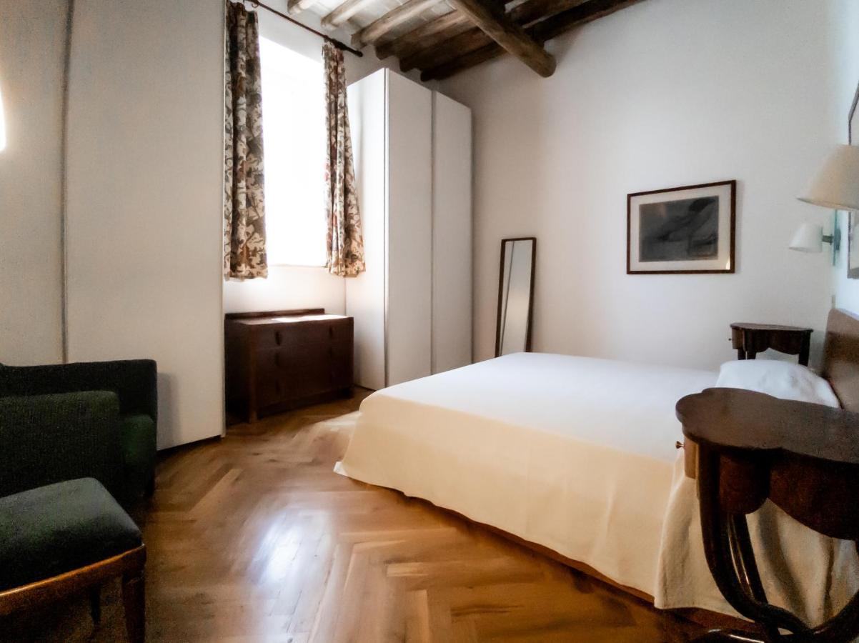 شقة Raffaello Terrace - Near Piazza Navona روما المظهر الخارجي الصورة